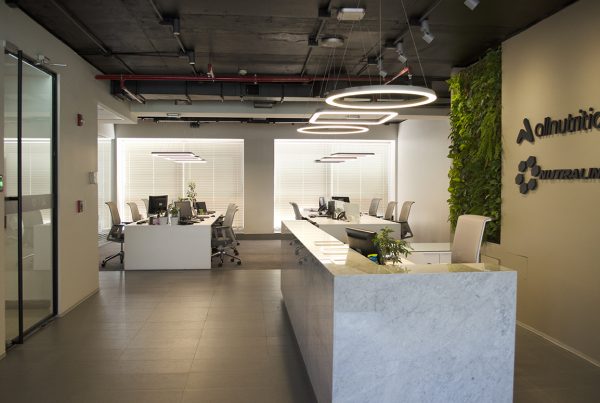 Decoración Oficina - Ciudad Empresarial