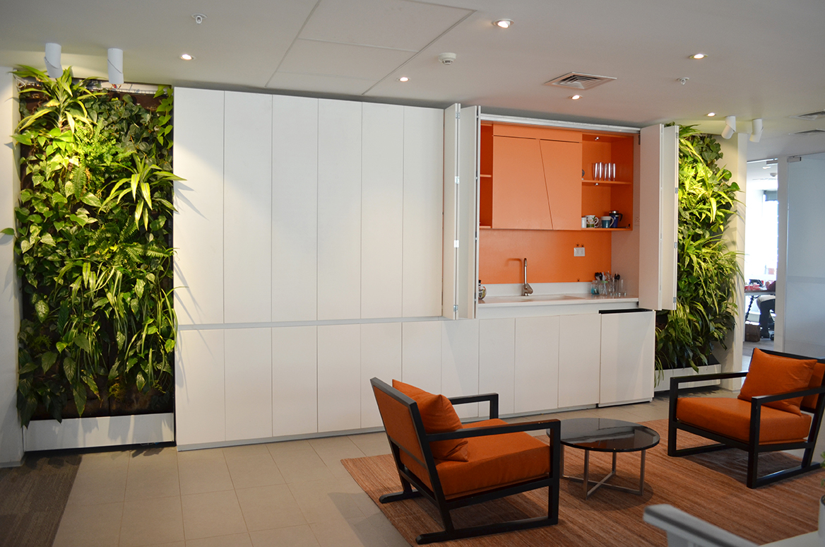 Decoración Oficina - Ciudad Empresarial